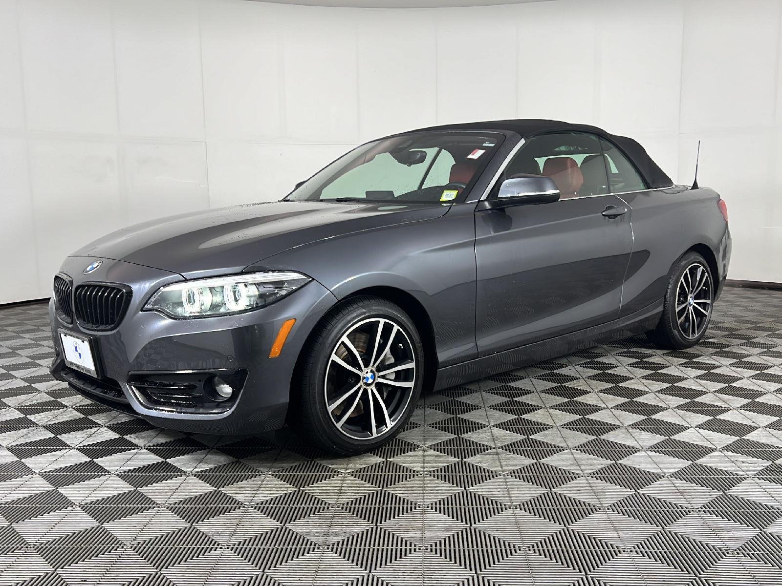 Used 2021 Mineral Grey Metallic BMW 230i xDrive image 12