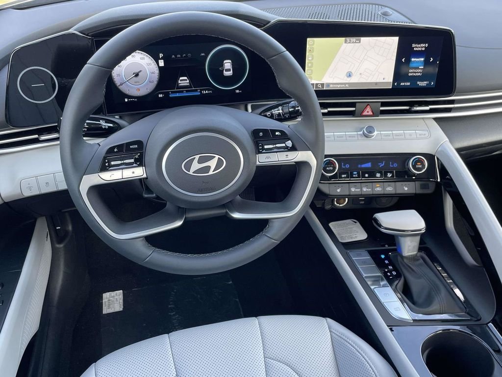 New 2026 Black Hyundai Limited image 8