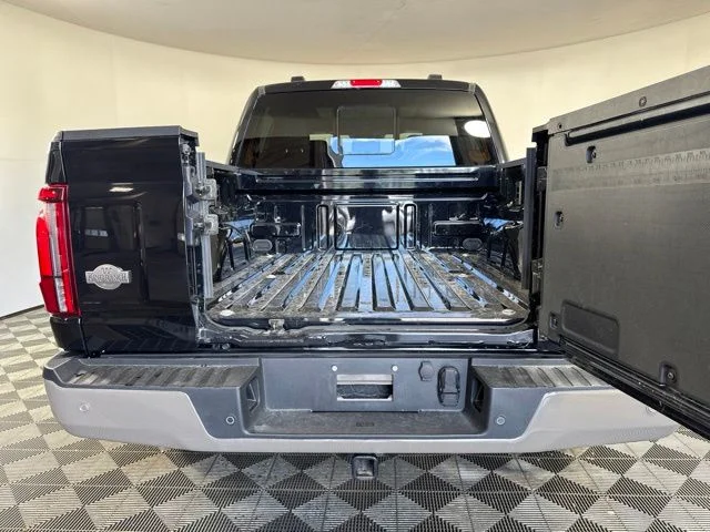Certified Used 2025 Agate Black Metallic Ford King Ranch image 22