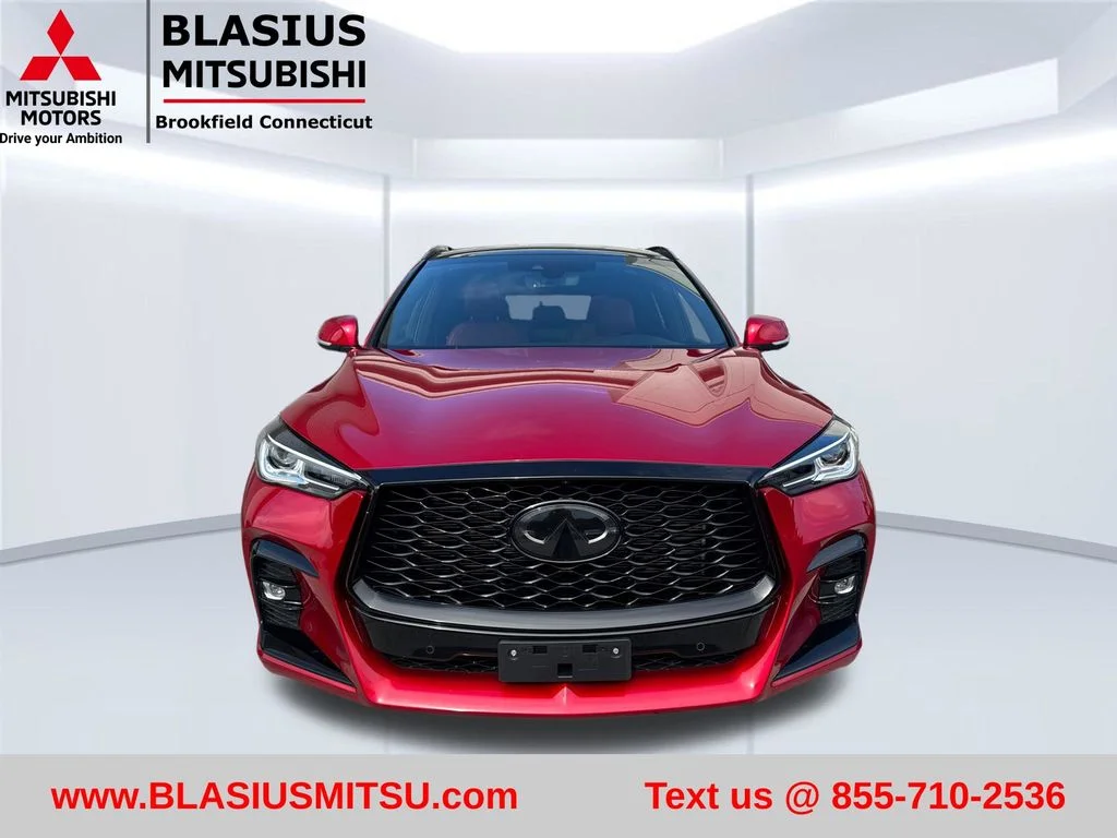 Used 2023 Red INFINITI SPORT image 9