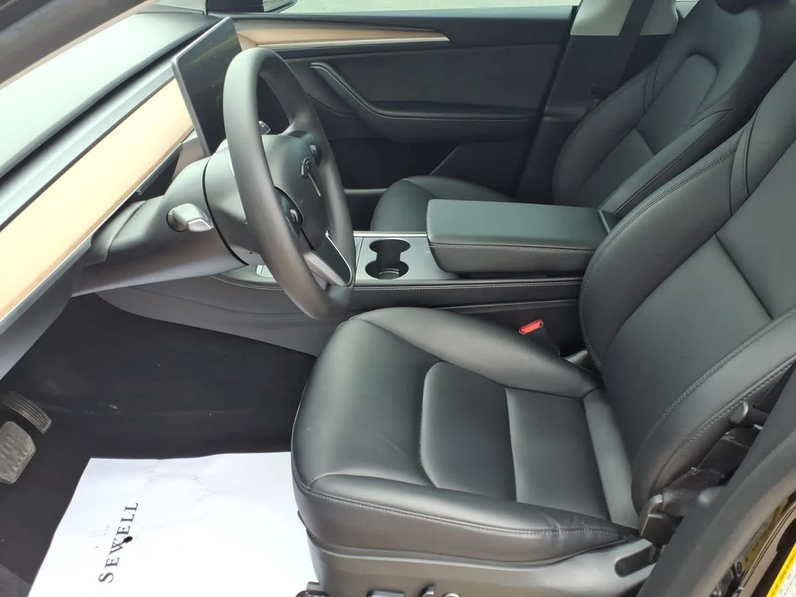 Used 2023 Black Tesla  image 12