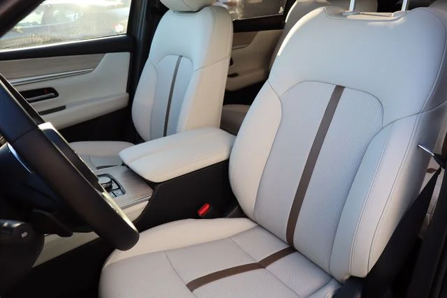 2026 Mazda CX-90 Premium Plus Package - Photo 13