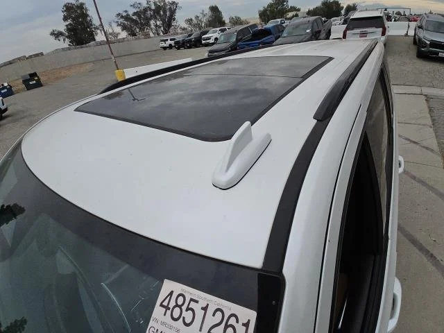 Used 2021 CRYSTAL WHITE TRICOAT Cadillac Sport image 11