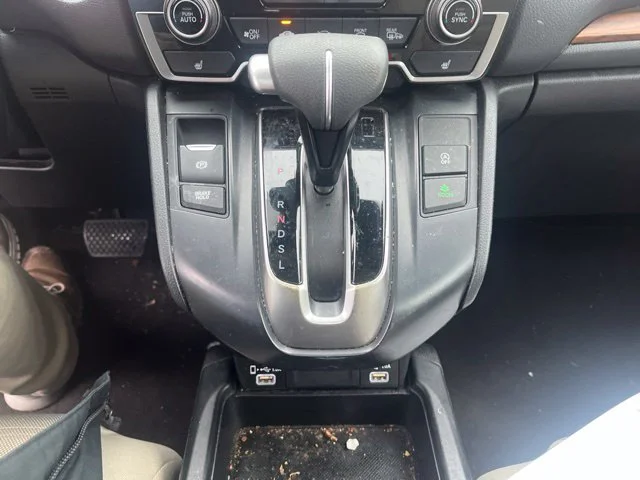 Used 2022 White Honda EX image 13