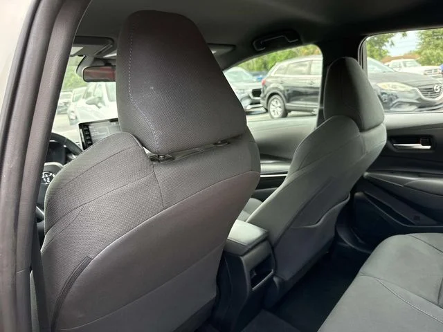 Used 2020 White Toyota SE image 13
