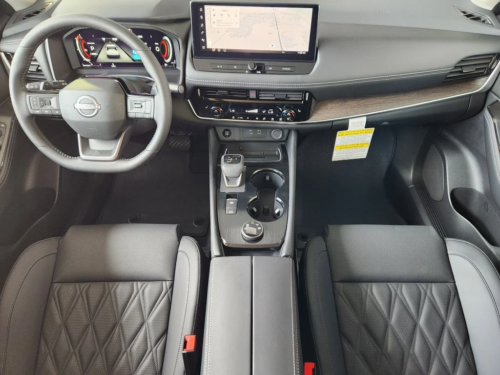 New 2026 Obsidian Green Pearl Nissan Platinum image 19
