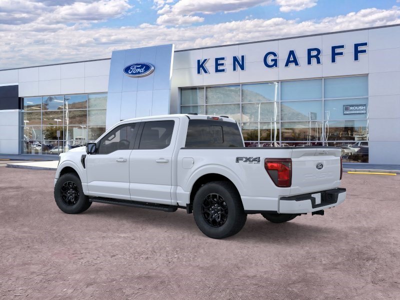 New 2026 Oxford White Ford XLT image 4