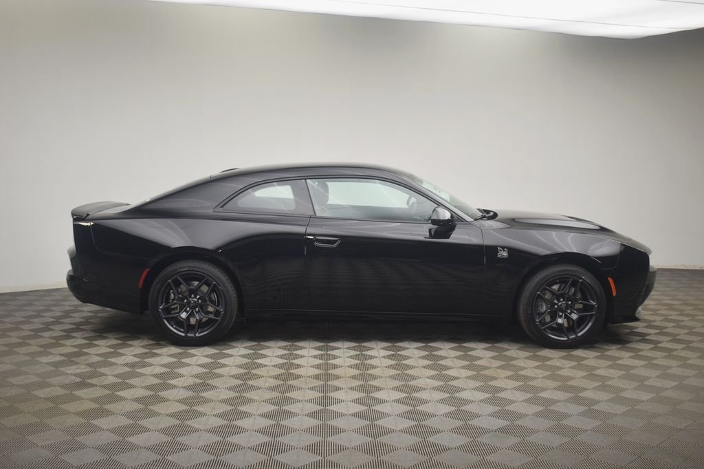 New 2026 Diamond Black Crystal Pearlcoat Dodge Scat Pack Plus image 3