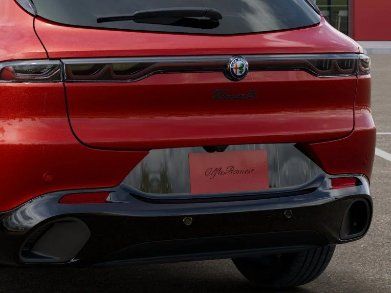 New 2026 Rosso Brera (Red) Exterior Paint Alfa Romeo Sport Speciale image 13