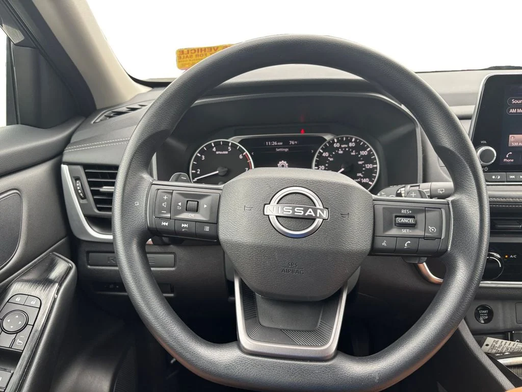 Used 2025 Gray Nissan S image 17