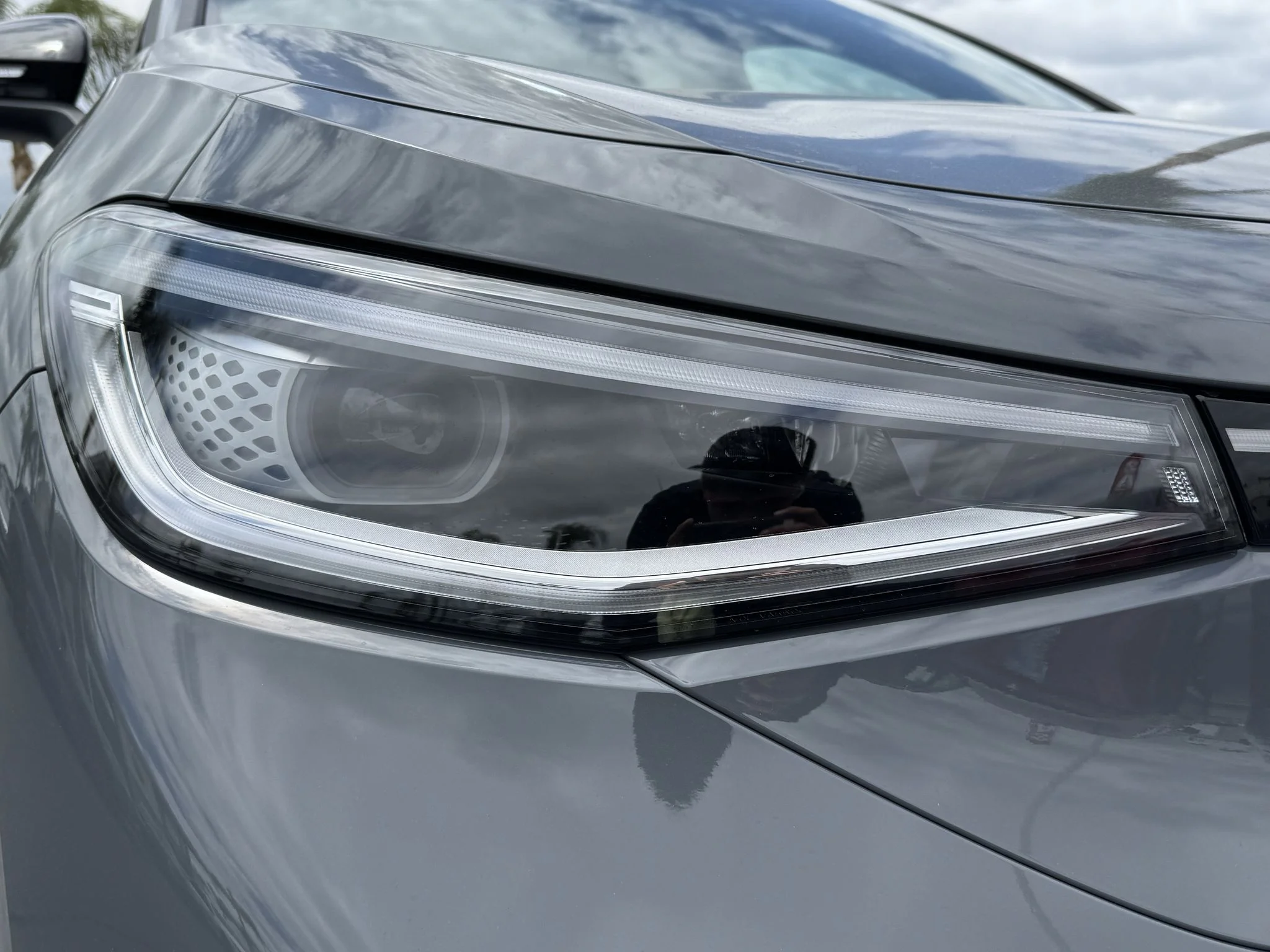 New 2026 Pure Gray Volkswagen Pro S image 9