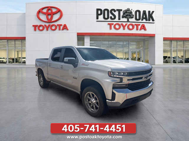 2019 Chevrolet Silverado 1500 LT 4X4 Crew Cab Short Box's photo