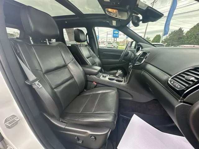 Used 2019 White Jeep Overland image 31
