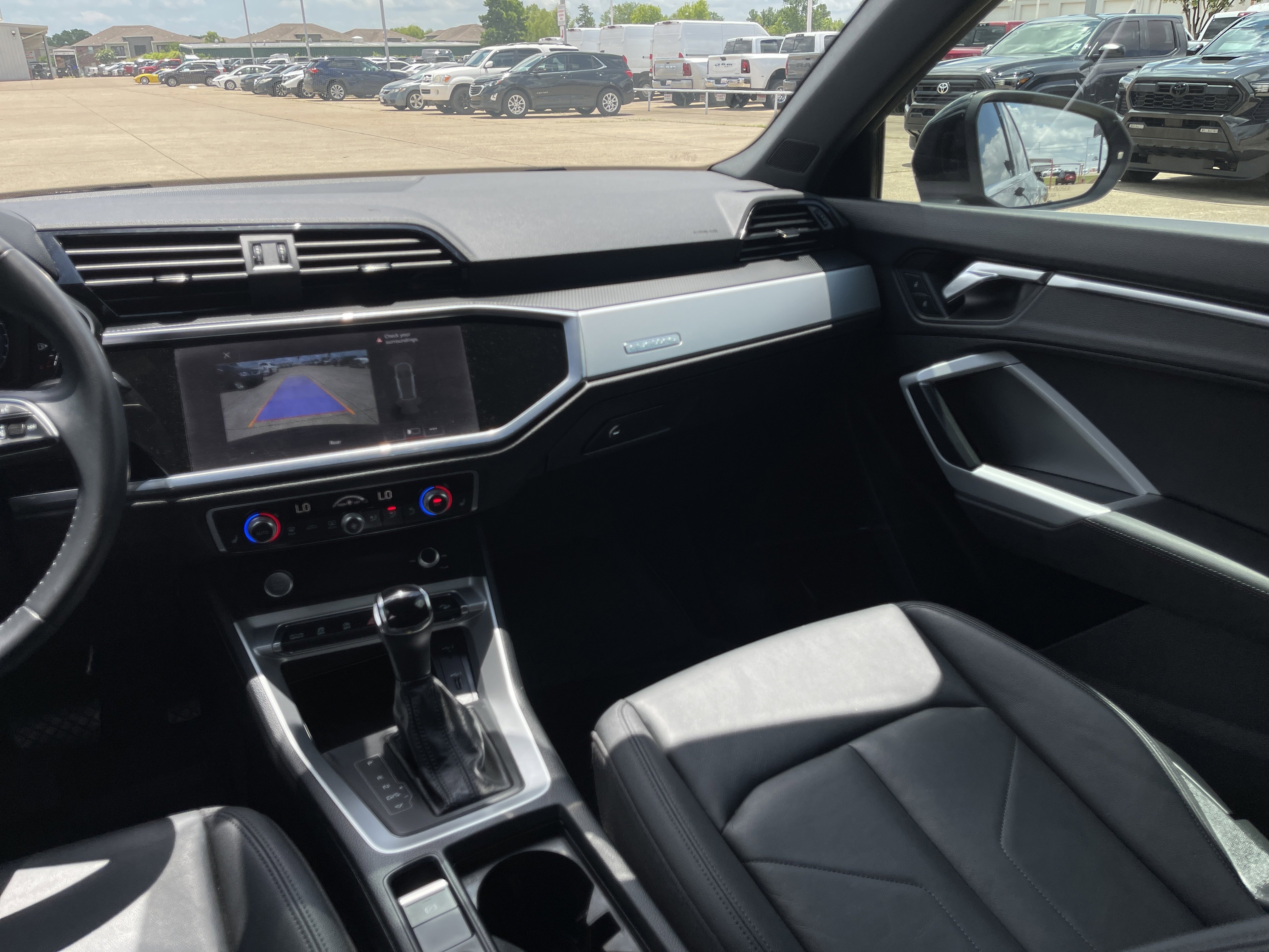 Used 2020 Mythos Black Metallic Audi S line Premium image 24