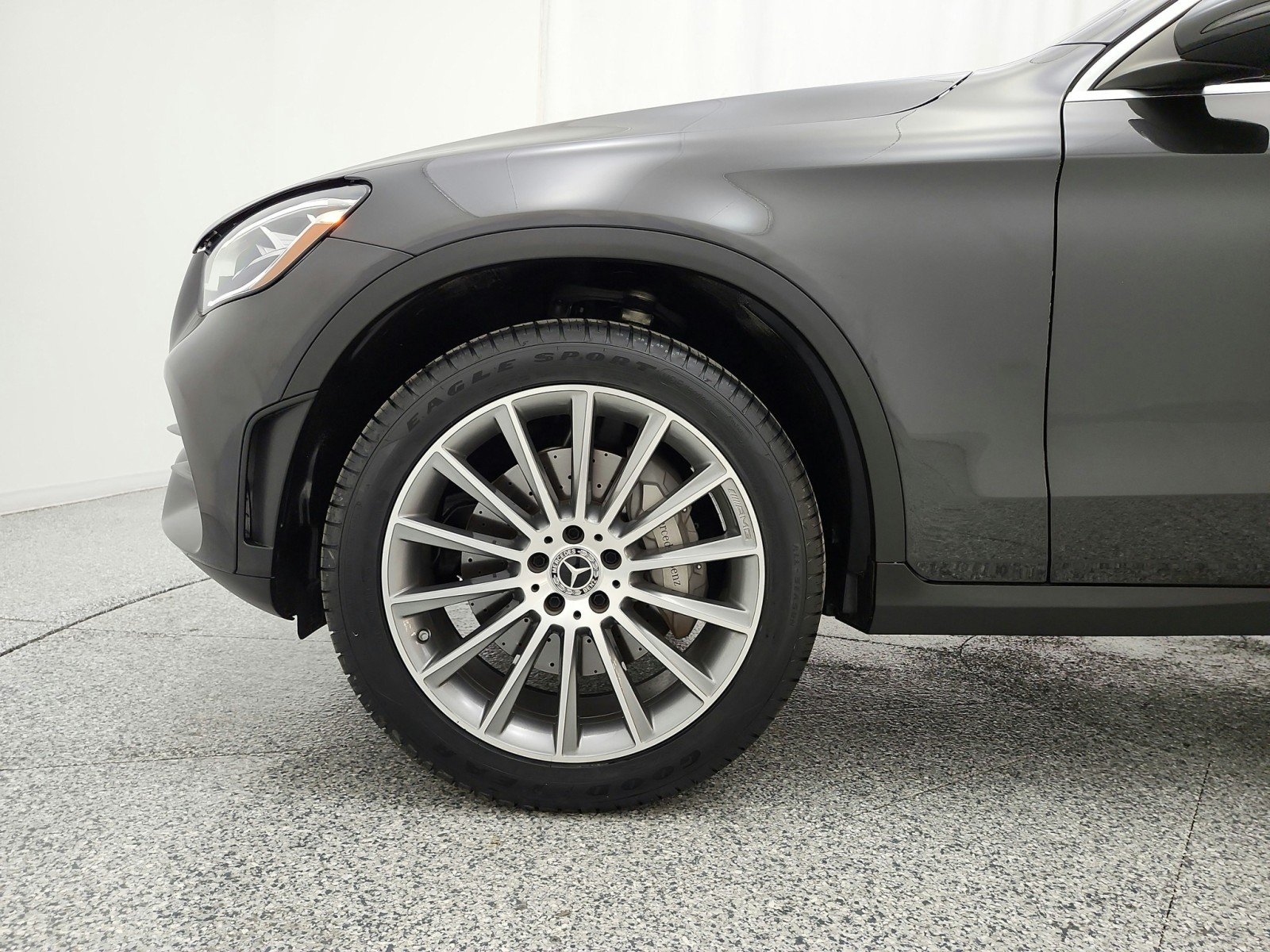 Used 2020 Graphite Grey Metallic Mercedes-Benz GLC 300 4MATIC® Coupe image 18