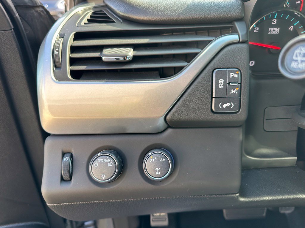2019 Chevrolet Tahoe LT - Photo 15