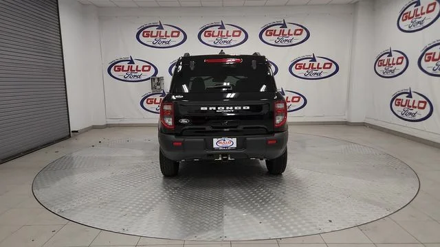 New 2026 Shadow Black Ford Badlands image 8