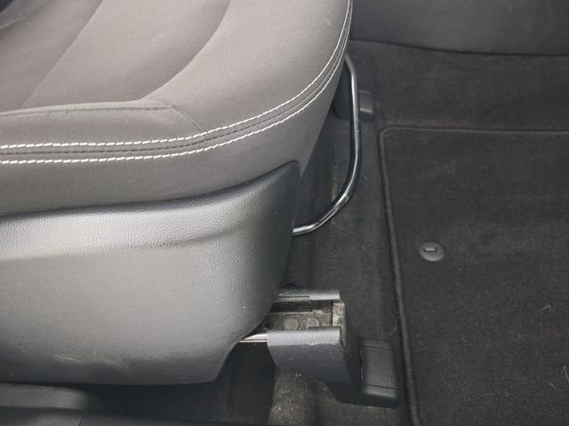 Used 2018 Green Kia Base image 27