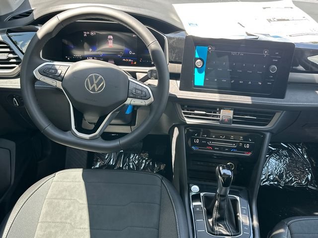 New 2026 Black Volkswagen 1.5T SE Black image 22