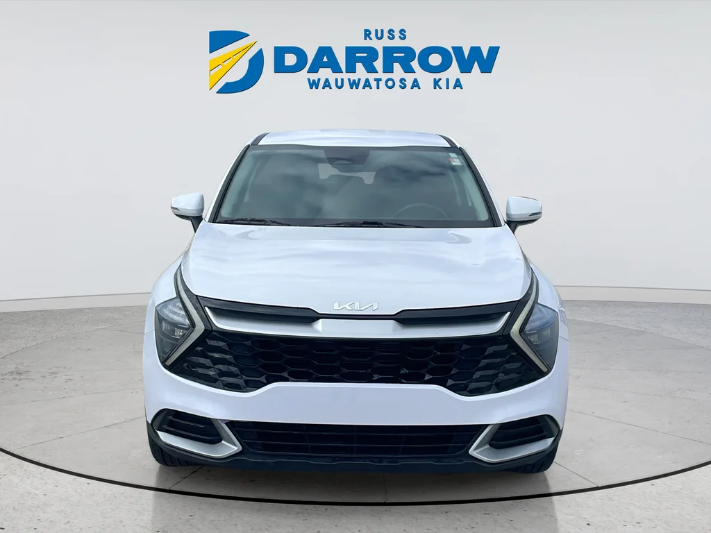 Used 2023 White Kia EX image 8