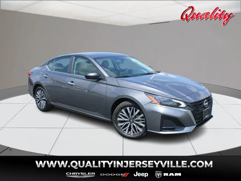 2025 Nissan Altima