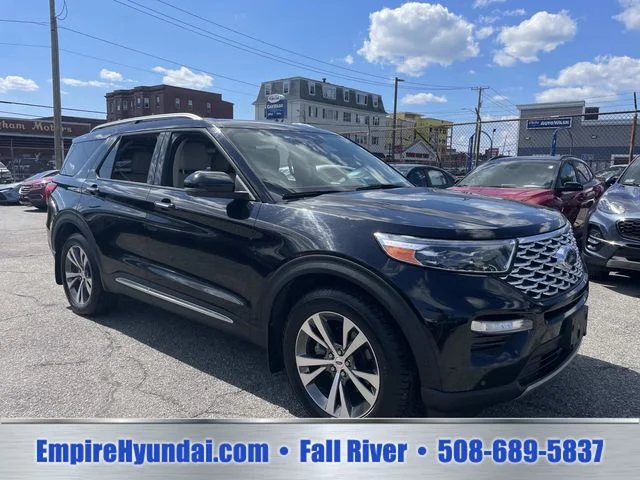 Used 2020 Black Ford Platinum image 2