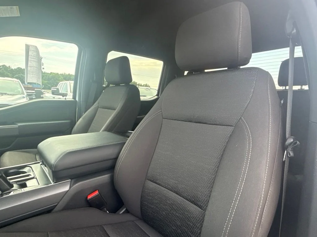 Used 2025 White Ford XLT image 14