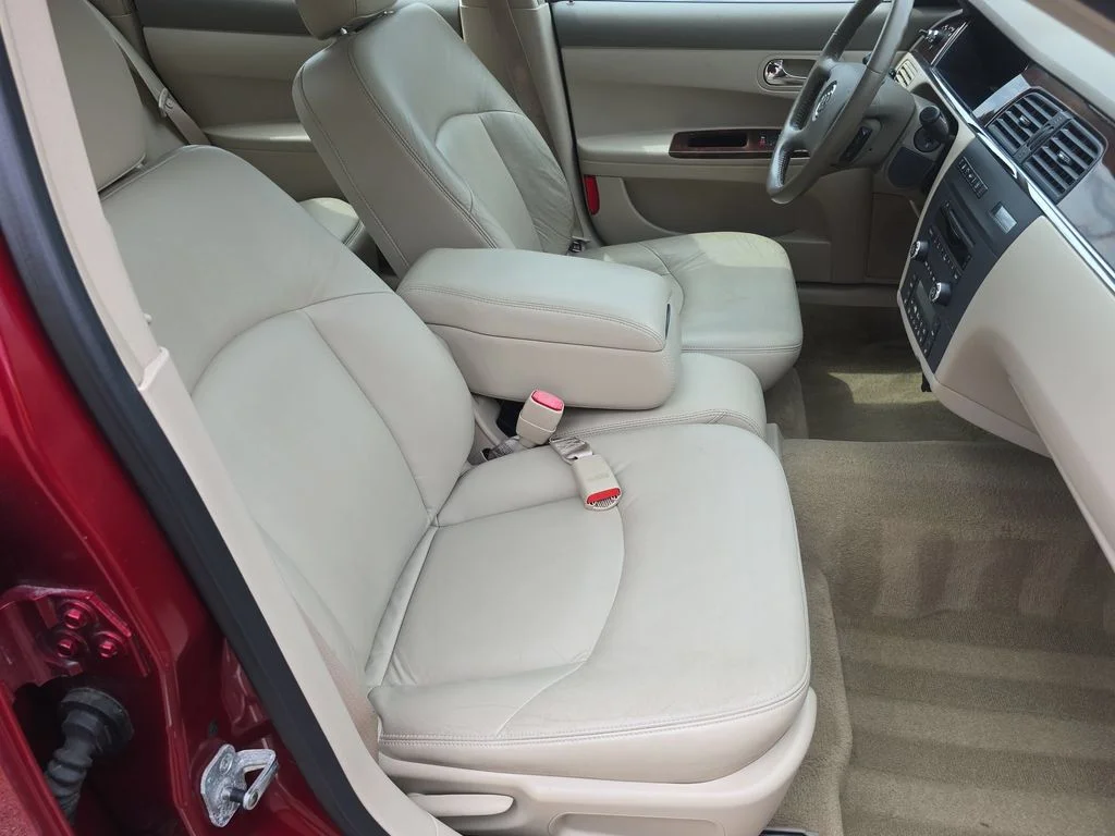 Used 2007 Red Buick CXL image 38