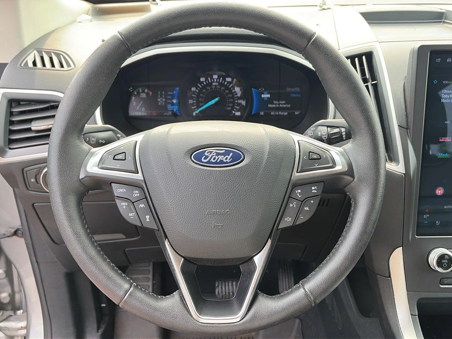 Used 2021 Iconic Silver Ford SEL image 6