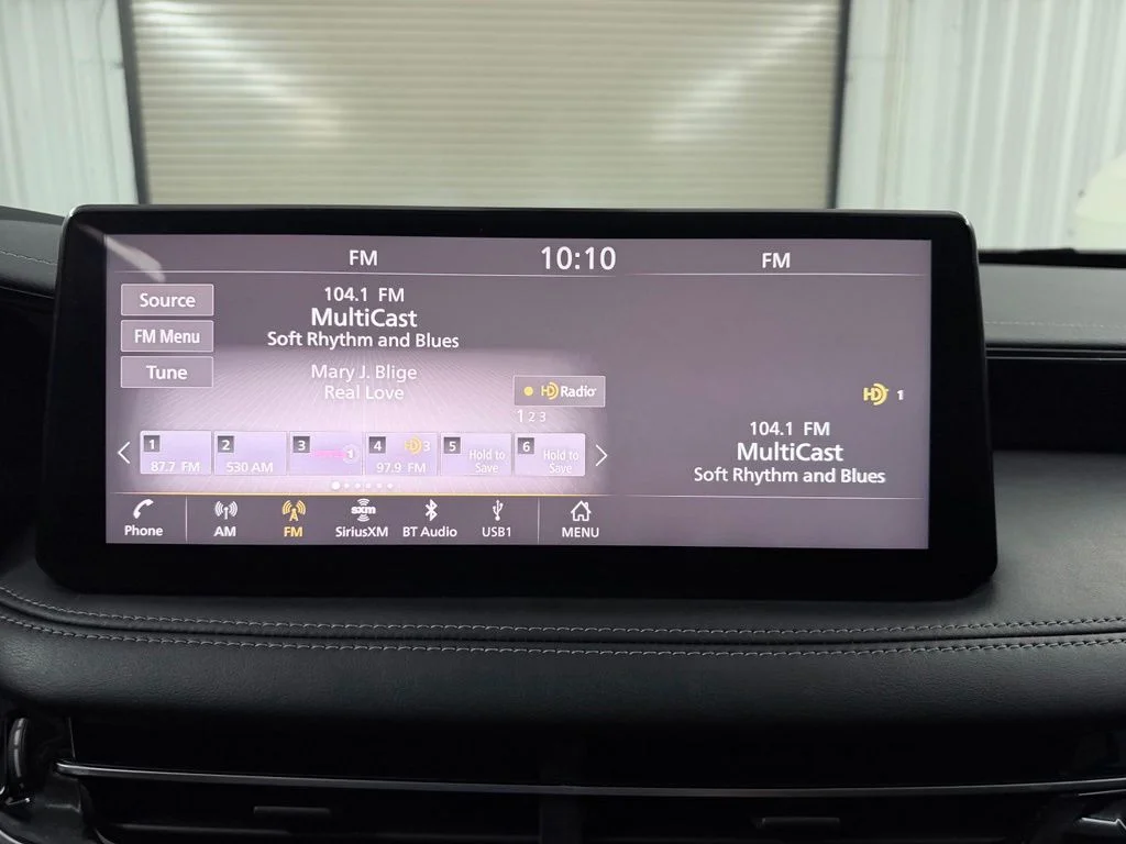 Certified Used 2023 Gray INFINITI PURE image 17