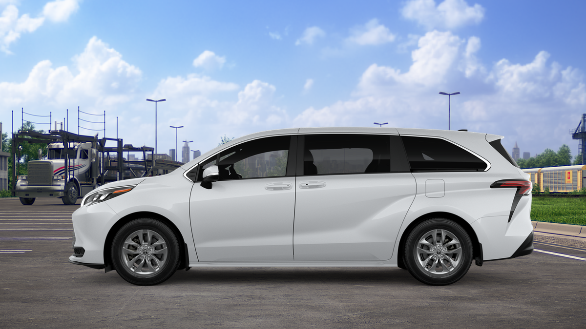 New 2026 Ice Cap Toyota LE image 4