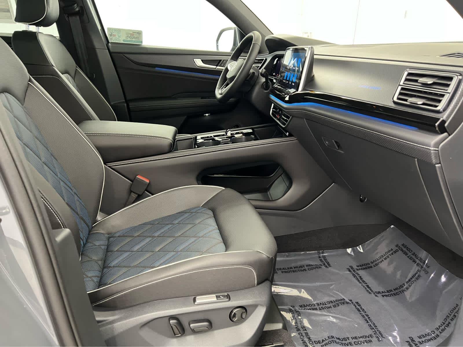 2026 Volkswagen Atlas Cross Sport SEL Premium R-LINE - Photo 26