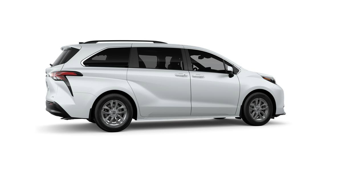 New 2026 Wind Chill Pearl Toyota XLE image 33