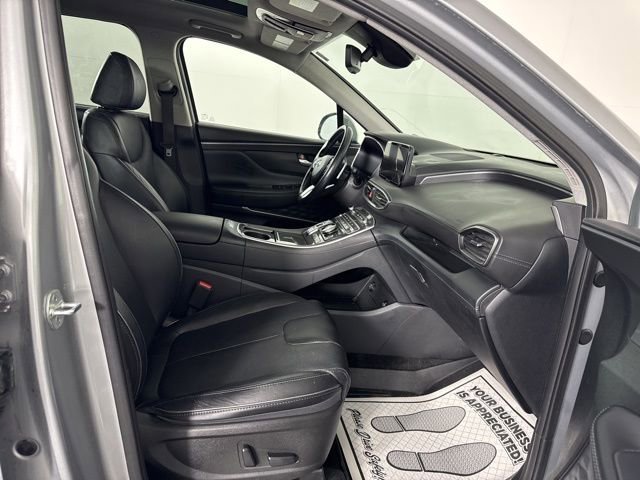 Used 2022  Hyundai Limited image 12