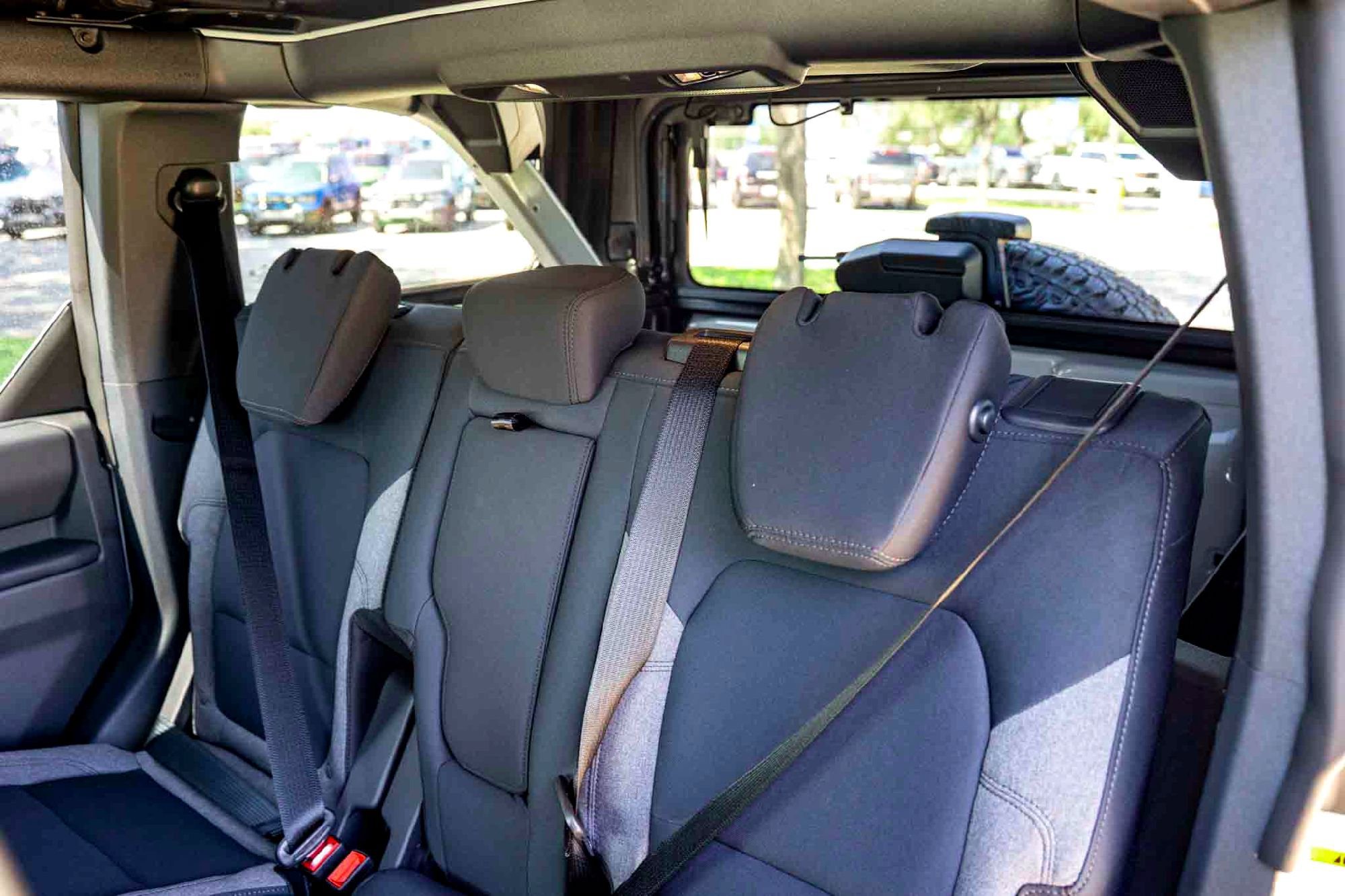 New 2026 Avalanche Gray Ford Base image 18