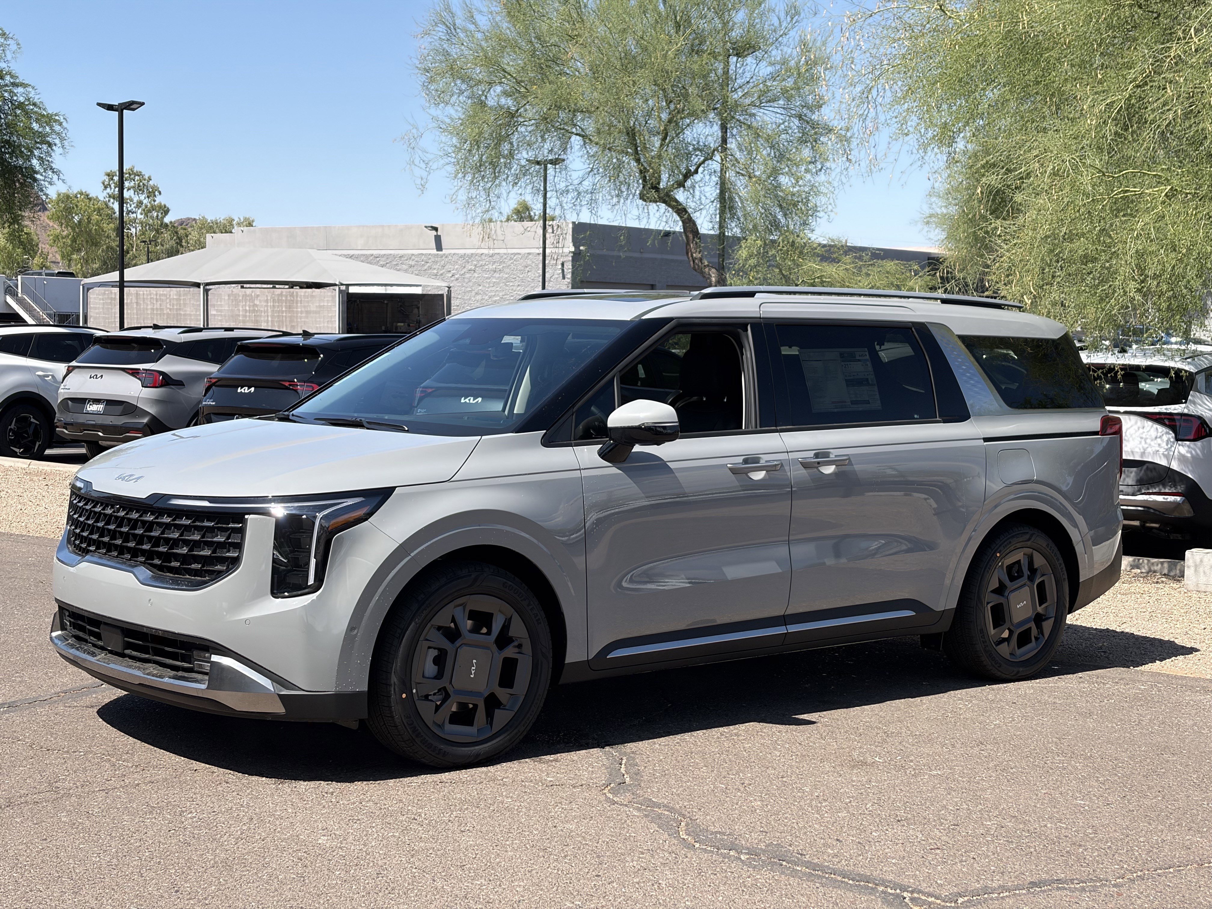 New 2026 Ceramic Silver Kia SX image 6