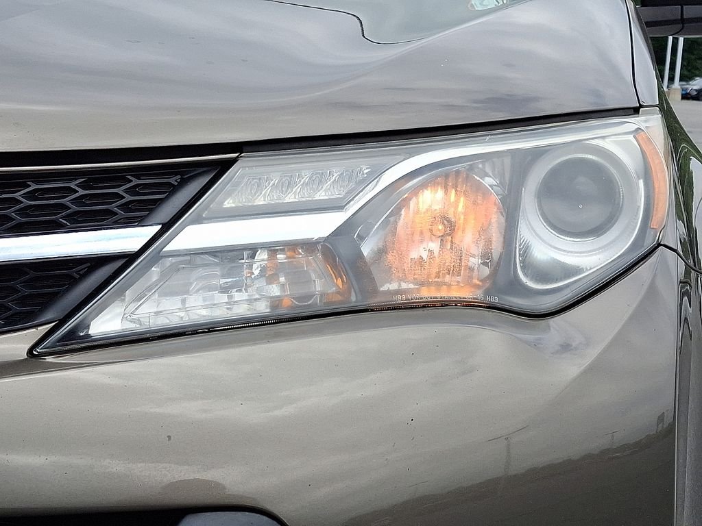 Used 2015 Brown Toyota Limited image 10