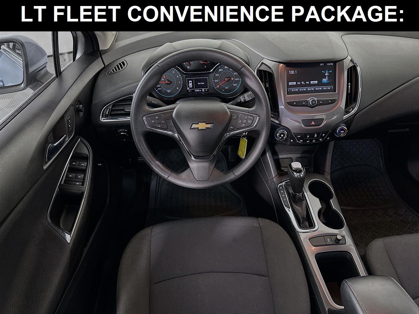 Used 2018 Chevrolet Cruze LT with VIN 1G1BE5SM1J7107471 for sale in Winona, Minnesota