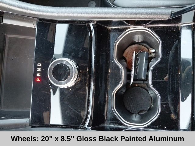 Used 2023 Red Jeep Altitude image 22