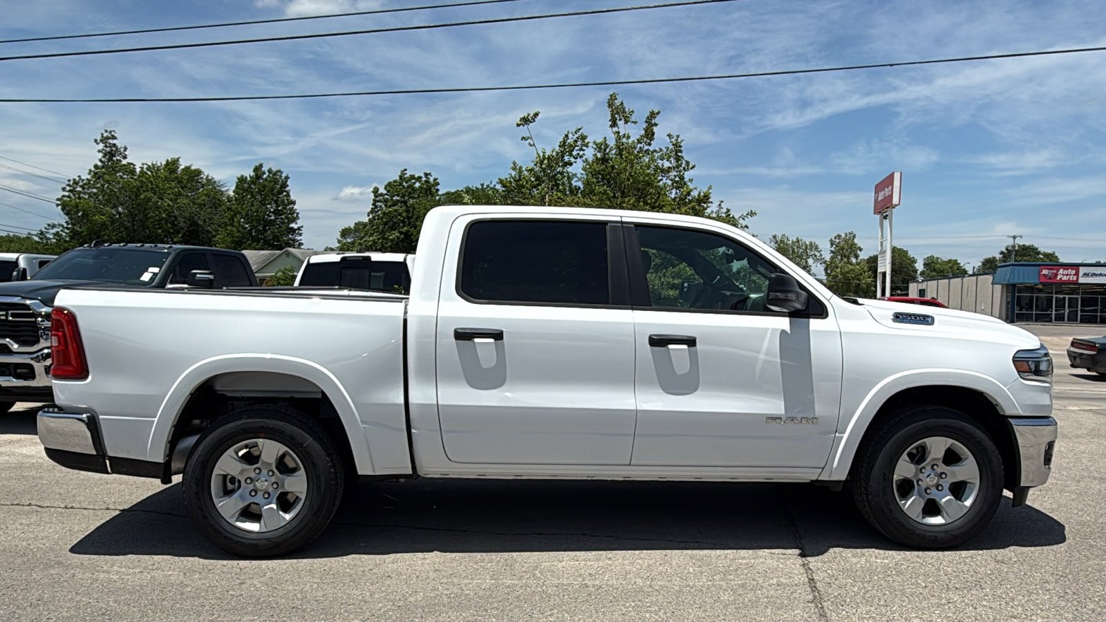 New 2026 Bright White Clear-Coat Exterior Paint RAM Lone Star image 4