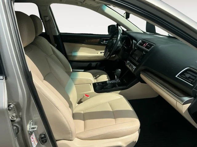 Used 2017 Tungsten Metallic Subaru Limited image 15