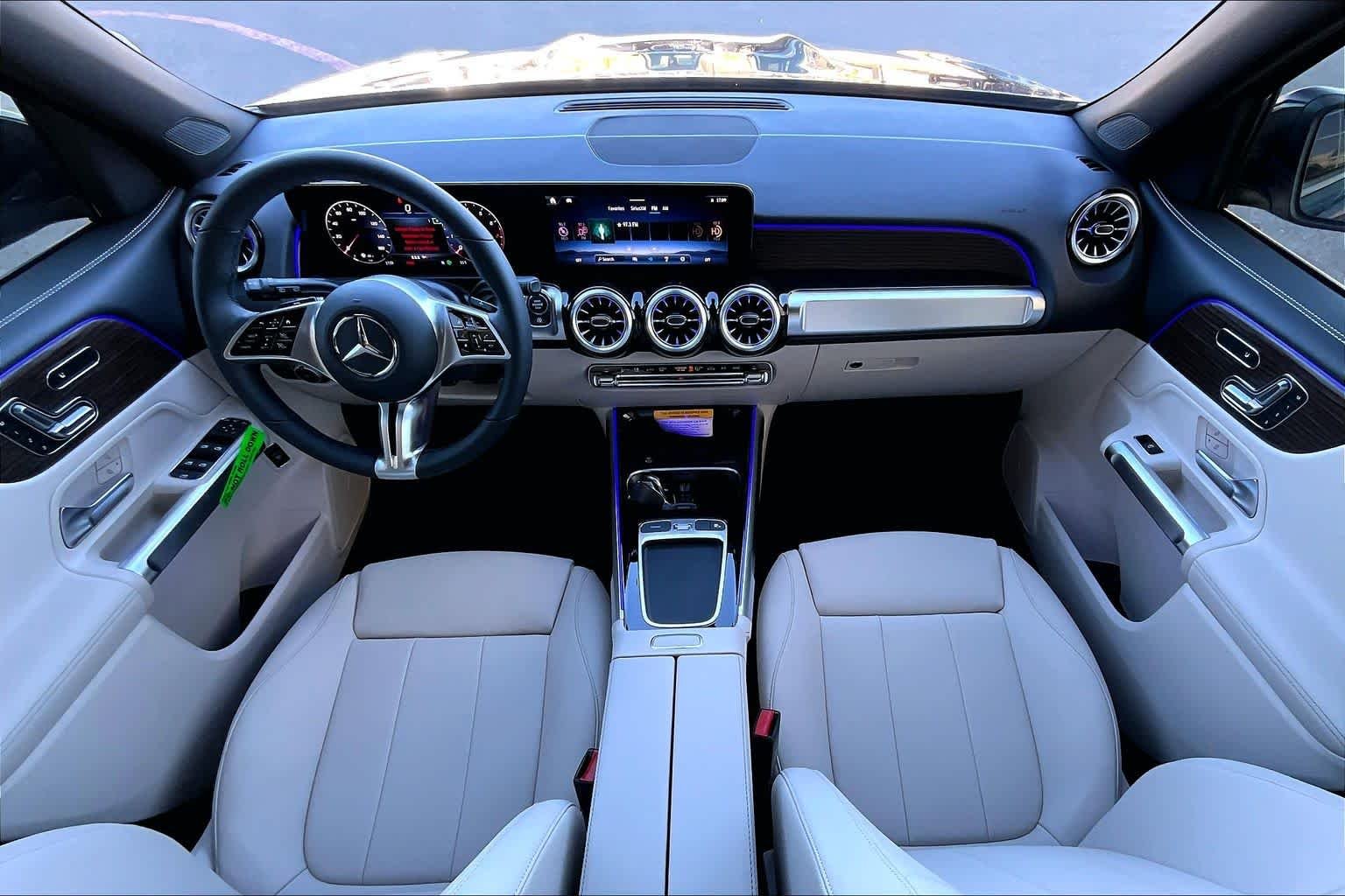 Certified Used 2026 Night Black Mercedes-Benz GLB 250 image 5