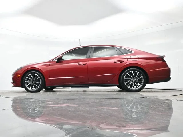Used 2023 Ultimate Red Hyundai Limited image 27