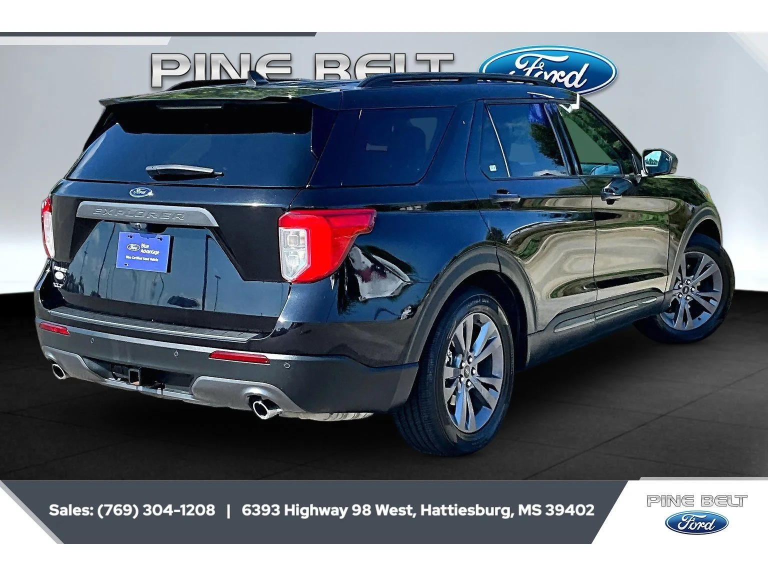 Used 2021 Agate Black Metallic Ford XLT image 11