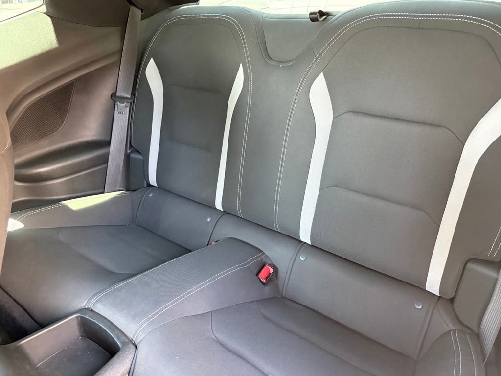 Used 2021 White Chevrolet 1LT image 10
