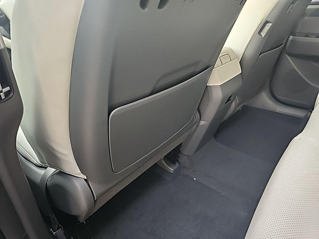 New 2026 Red Hyundai SEL AWD image 32