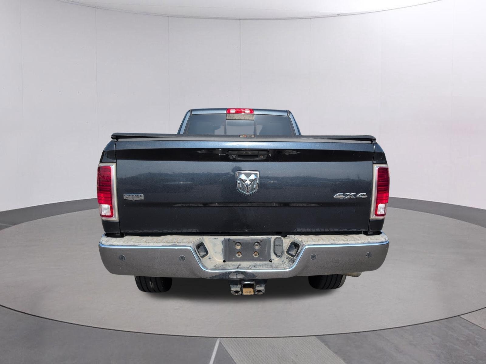 Used 2014 Bright White Clearcoat Ram Laramie image 4