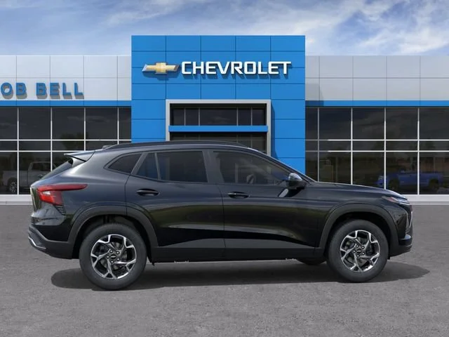 2026 Chevrolet Trax LT - Photo 5