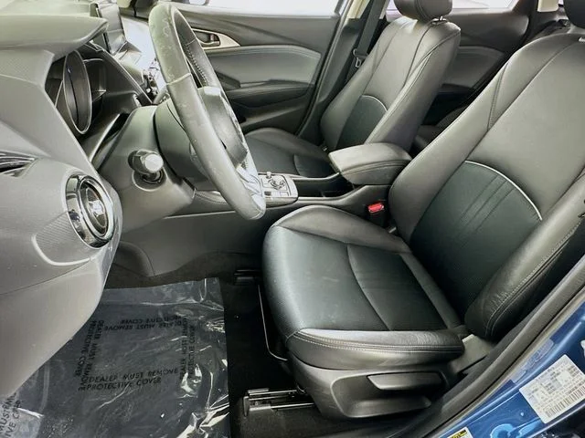 Certified Used 2019 Blue Mazda Touring image 9