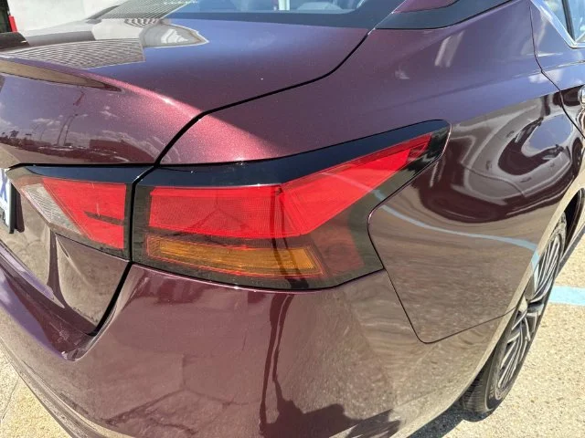 Used 2025 Red Nissan 2.5 SV image 21
